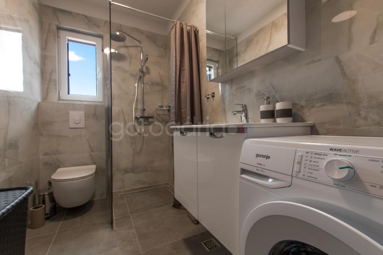 Sea View Apartments Diana Makarska Kültér fotó